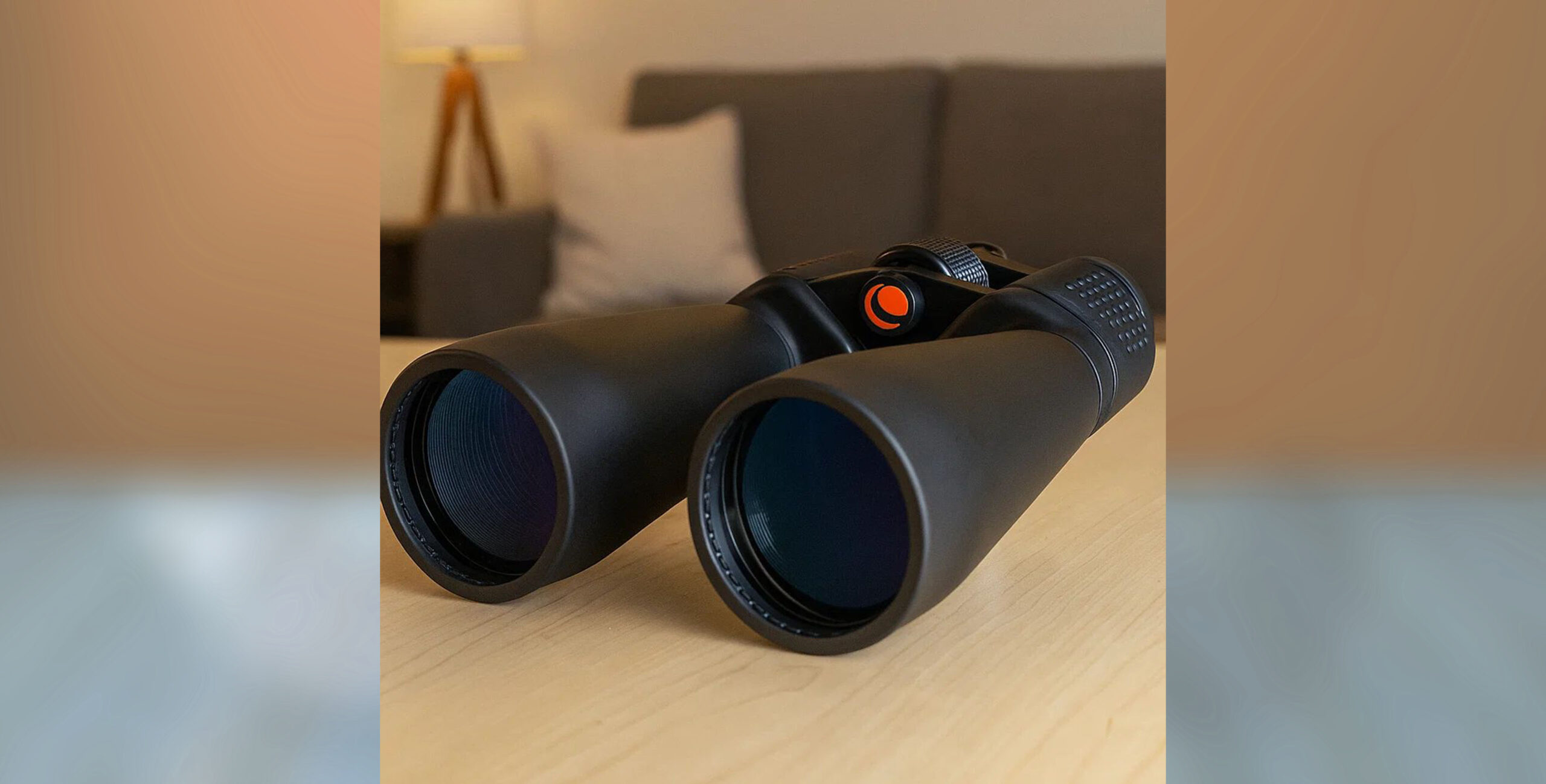 New to Stargazing? Here Are the 5 Best Astronomy Binoculars to Start With